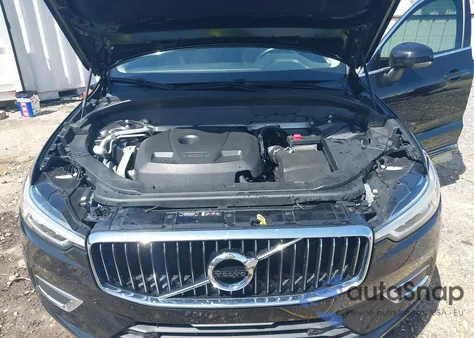 2019 Volvo Xc60 T5 Inscription из США, поврежденный, VIN LYV102DL6KB206837